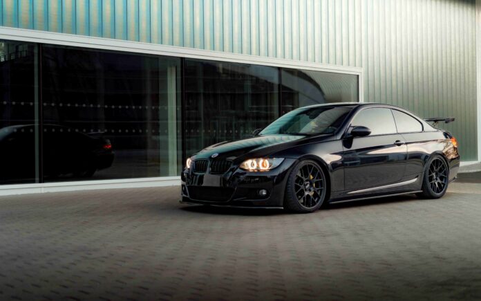 Affordable Monthly Car Rental – Supporting Small Business Growth With Smart Mobility